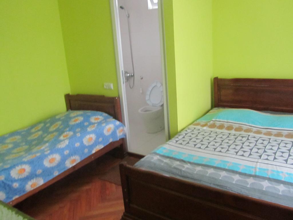 Suliko Guest House Batumi Ruang foto